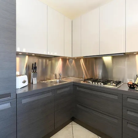 Apartment Desenzanoloft Official Partner Marriott Homes & - Co2 In Vistalago With 5 Pools