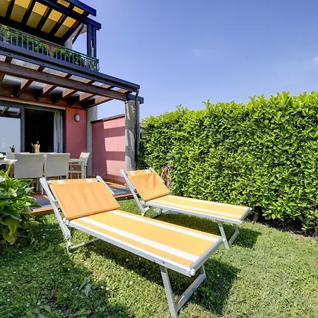 Desenzanoloft Official Partner Marriott Homes & - Co2 In Vistalago With 5 Pools